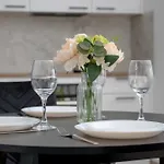 Elegant White With Terrace & Parking In By Renters Apartment