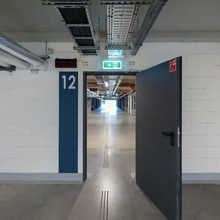 Elegant White With Terrace & Parking In By Renters * Wrocław